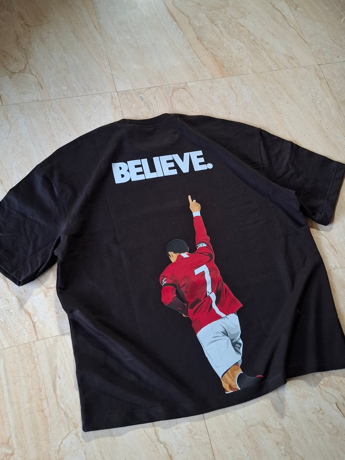 Believe – Football Streetwear T-Shirt